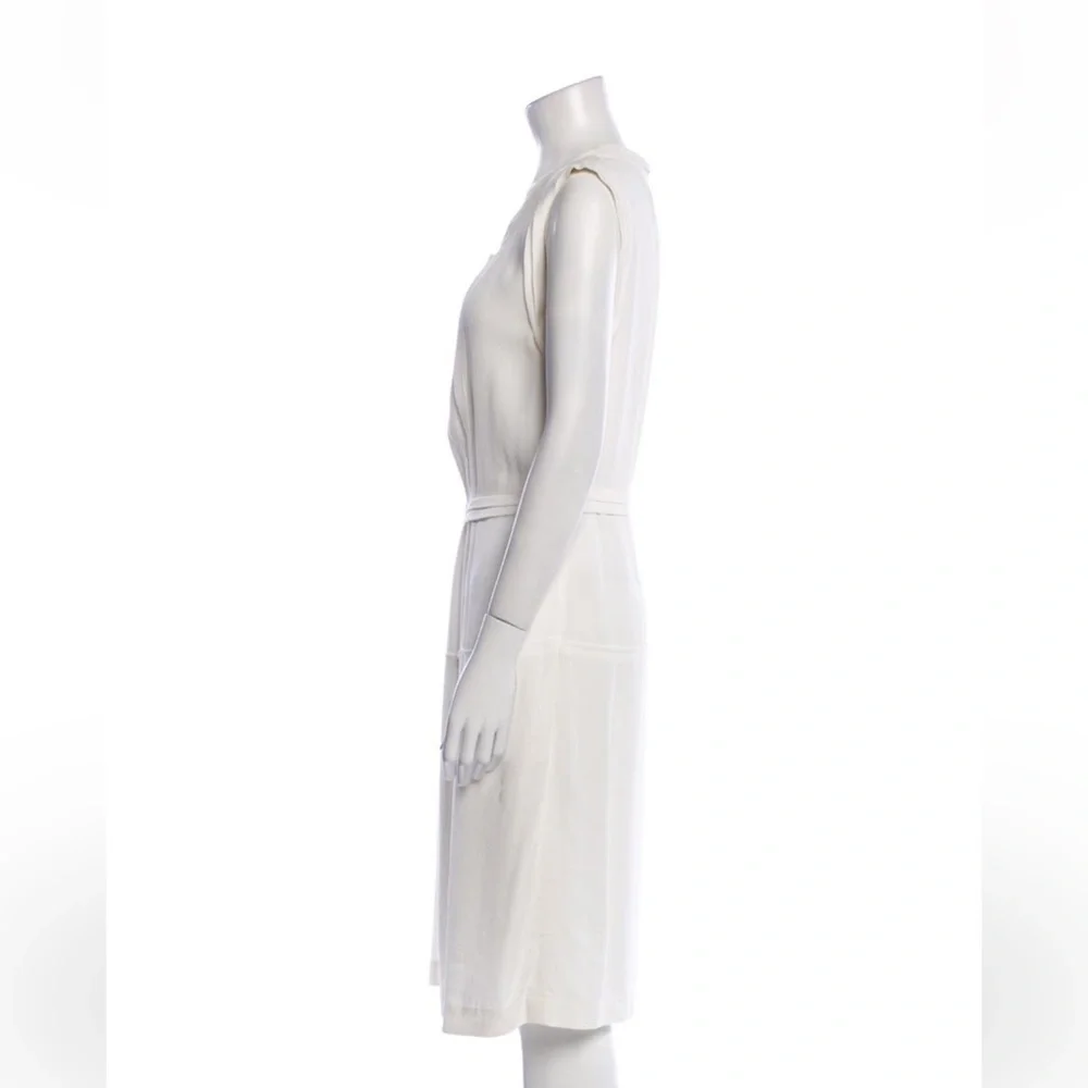 Burberry Cream Sleeveless Pleated Midi Dress